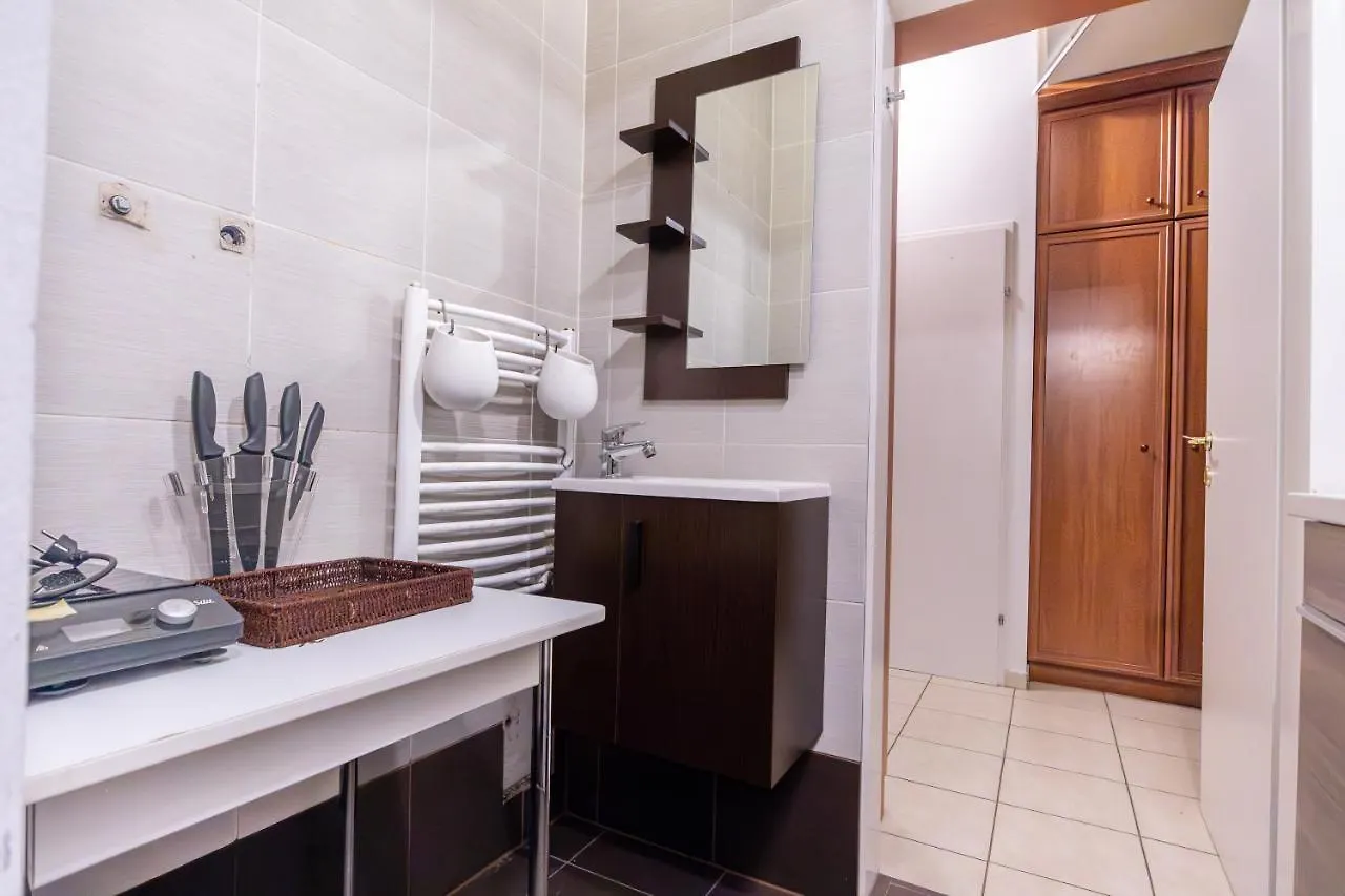 Cozy City Center Retreat 2Br Apt. Homelike Comfort 维也纳